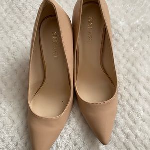 New, size 7, Nine West Tan leather shoes.